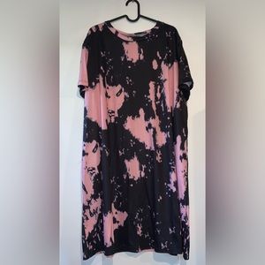 SHEIN Black and Pink Tie Dye T-shirt Dress